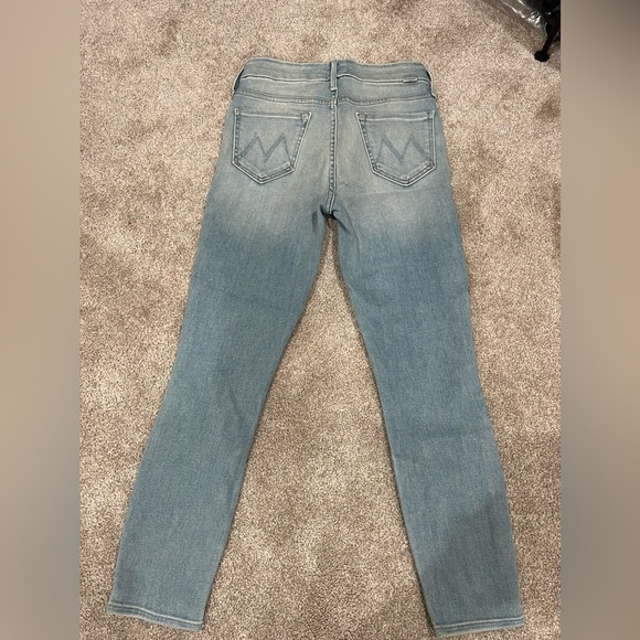 Mother Skinny Ankle Jeans - Picture 2 of 4